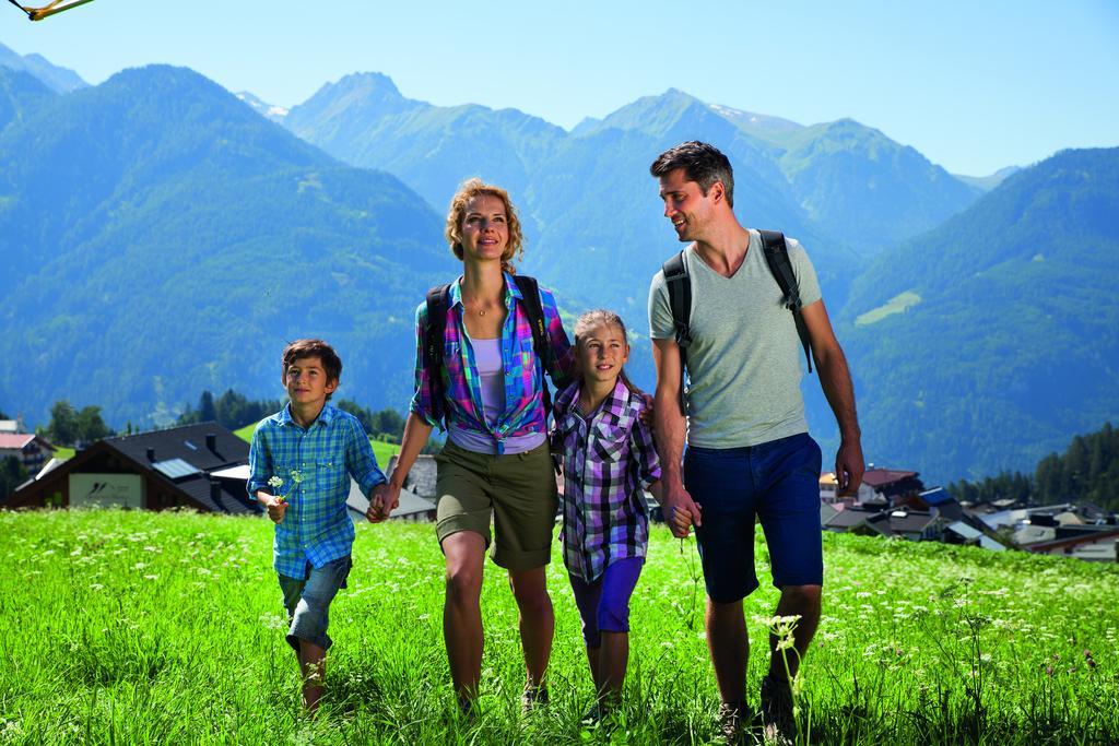 Familienhotel Post Serfaus Exterior photo
